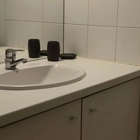 Apartamento A Avec Piscine Et Animaux Admis - Fr-1-812-94 *